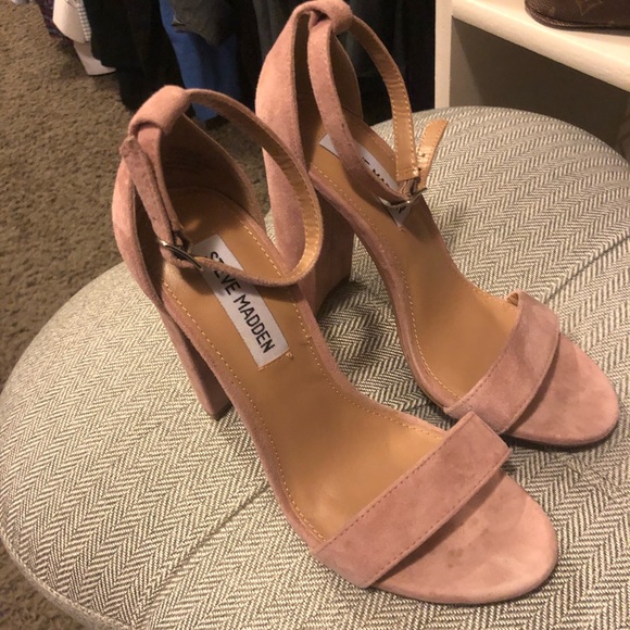 Steve Madden Shoes - Steve Madden heel